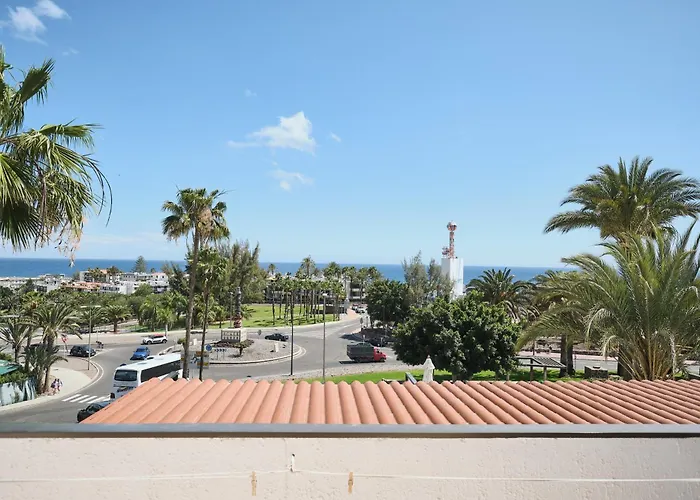 Lovely Apartment In San Agustin: Steps Away From Playa Del Ingles And Maspalomas!