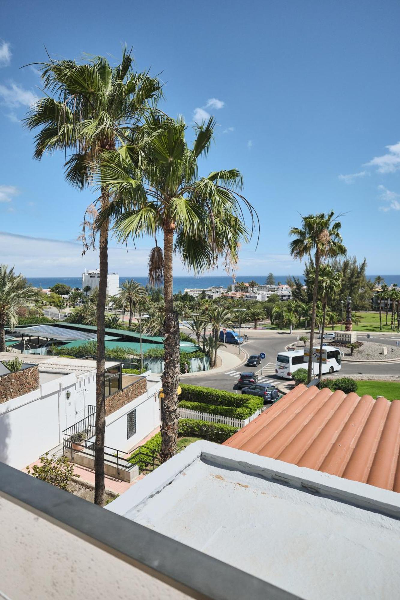 Apartament Lovely In San Agustin: Steps Away From Playa Del Ingles And Maspalomas! San Bartolomé